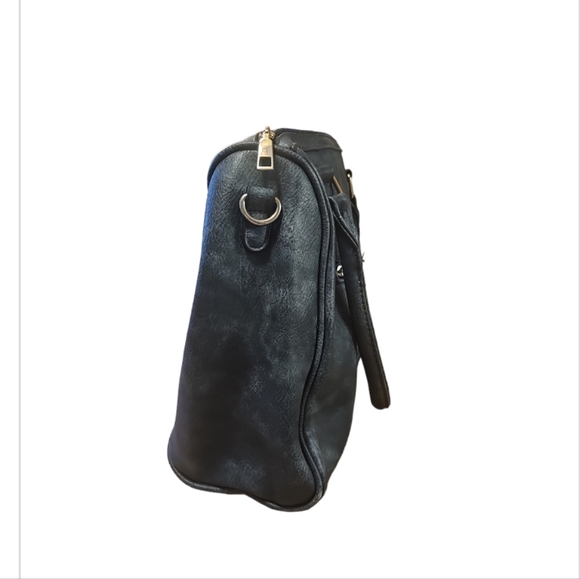 Genuine Leather Beautiful Design Women's Bag. - Picture 3 of 16